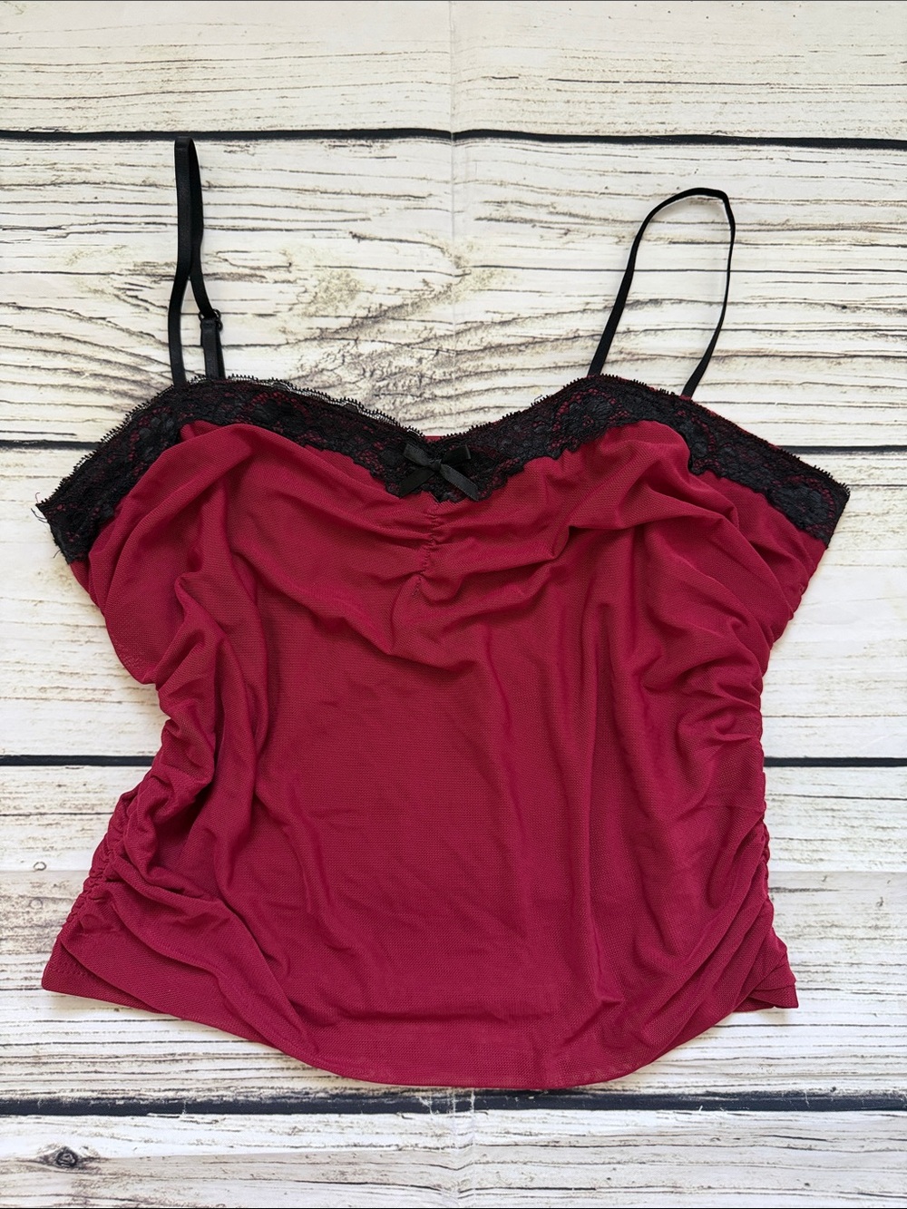 ♡ Mixed Threads Los Angeles Burgundy Satin Y2K Cami with Black Lace Trim M